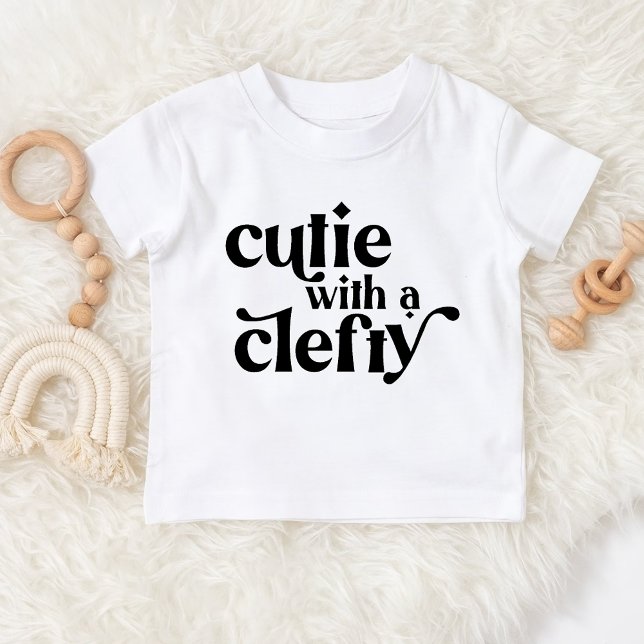 Camiseta Para Bebê Cutie com uma t-shirt Clefty Baby (Criador carregado)