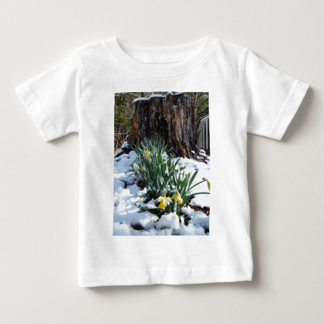 Camiseta Para Bebê Daffodilos amarelos na neve (Frente)
