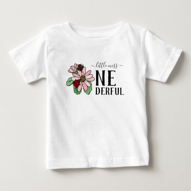 Camiseta Para Bebê Damybugs Rosa Daisies Pequena Miss Onelinda (Frente)
