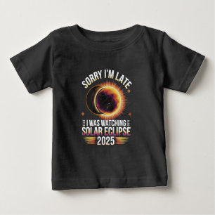 Camiseta Para Bebê Desculpe o atraso, estava assistindo eclipse solar