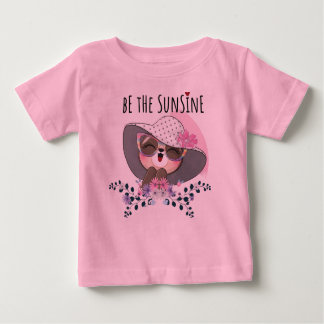 Camiseta Para Bebê Design de bebê rosa