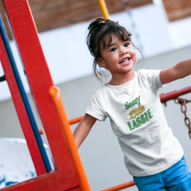Camiseta Para Bebê Dia de São Patrício Pequena Garotinha Atrevida  (Criador carregado)