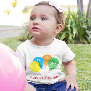 Camiseta Para Bebê Diversão em ser um 1º aniversário