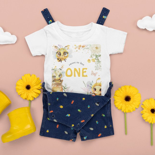 Camiseta Para Bebê Doce a primeiro aniversario de Abelha ONE (Criador carregado)