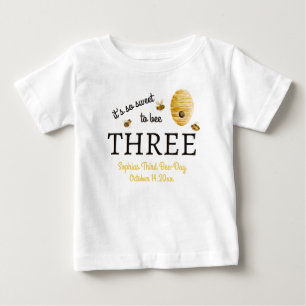 Camiseta Para Bebê Doce Para Abelha Três Terceiro Aniversário Colmeia
