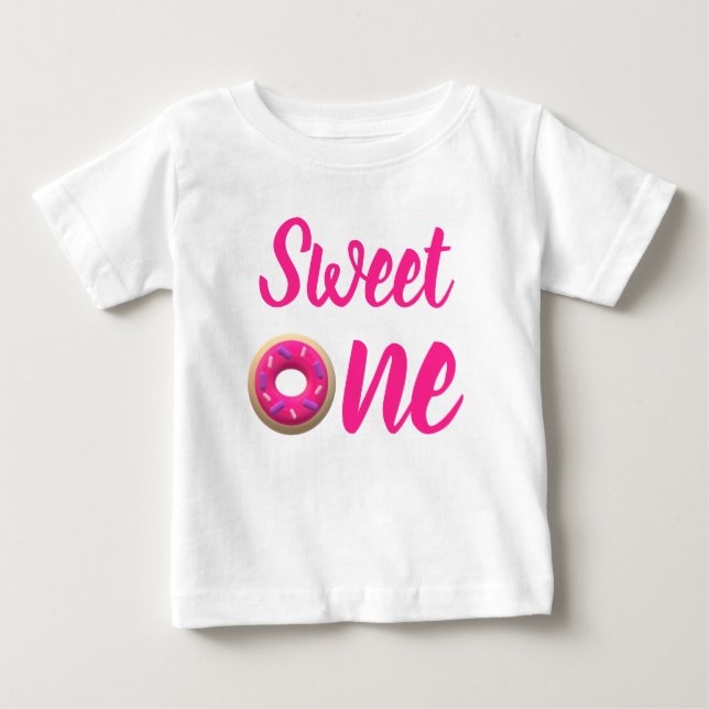 Camiseta Para Bebê Doce Uma Rosquinha primeiro aniversario Bebê T-Shi (Frente)