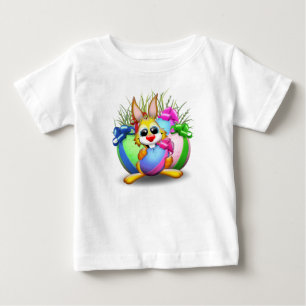 Camiseta Para Bebê Easter Bunny Funny and Cute Character Biting an Eg