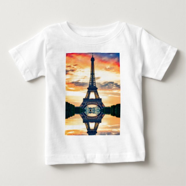 Camiseta Para Bebê Eiffel Tower Paris Evening European Viagem (Frente)