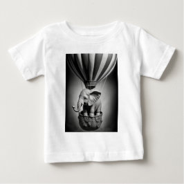 Camiseta Para Bebê Elefante bebê em balão de ar quente