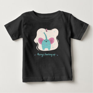 Camiseta Para Bebê Elefante Fofo Com Texto Sempre Olhando Para Cima