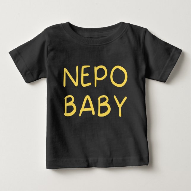 Camiseta Para Bebê Engraçado Nepo Baby (Frente)