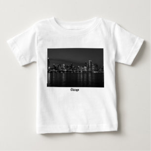 Camiseta Para Bebê Escala de Cinza da Cidade de Chicago Night