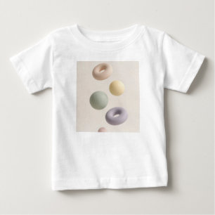 Camiseta Para Bebê Esferas e Donuts Flutuantes em 3D Abstratos