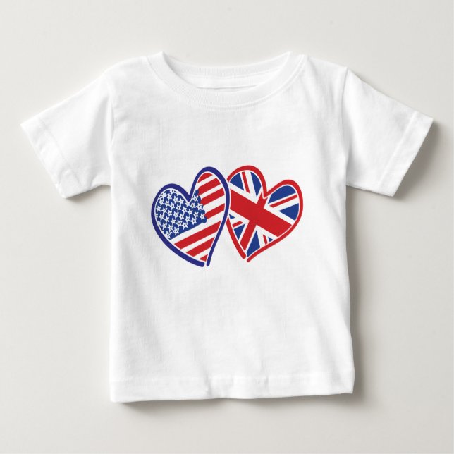 Camiseta Para Bebê Estados Unidos e Reino Unido Flag Hearts (Frente)