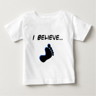 Camiseta Para Bebê Eu acredito em Bigfoot