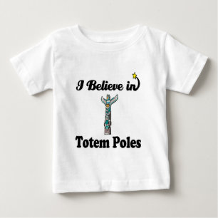 Camiseta Para Bebê eu acredito em postes totêmicos