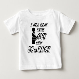 Camiseta Para Bebê Eu fui feito com amor e ciência
