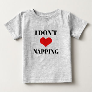 Camiseta Para Bebê Eu Não Amo Cochilar Coração Vermelho Dia dos Namor