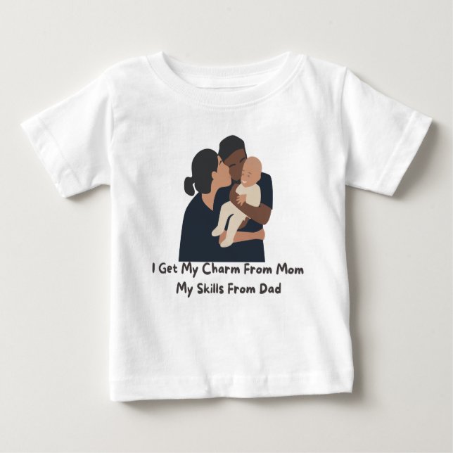 Camiseta Para Bebê 👶 "Eu Recebo Meu Charme Da Mãe, Minhas Habilidade (Frente)