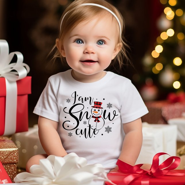 Camiseta Para Bebê Eu sou Feriado de Neve Adorável e Bonito (I am Snow Cute Adorable Snowman Holiday Baby T-Shirt for the Christmas Holidays)