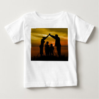 Camiseta Para Bebê Exemplos de ações gratuitas da Proteção para a Fam