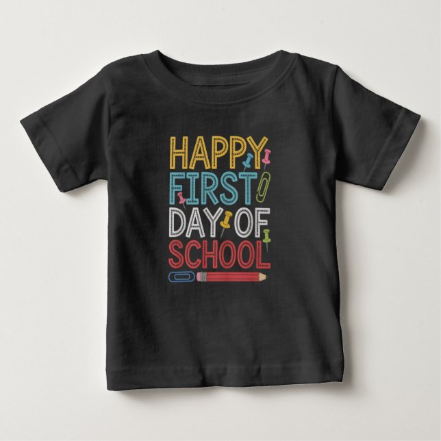 Camiseta Para Bebê Feliz Primeiro Dia Da Escola De Volta À Escola (Frente)