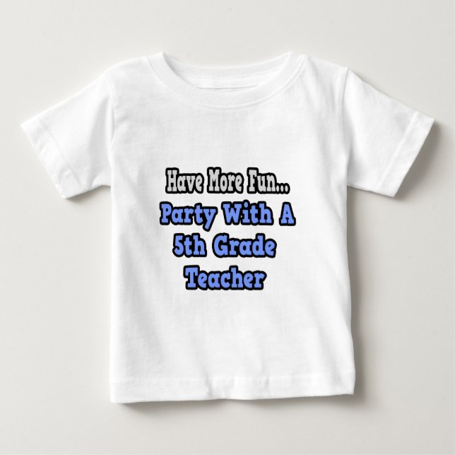 Camiseta Para Bebê Festa Com Professores De 5 (Frente)