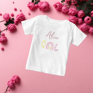 Camiseta Para Bebê Festa de aniversário arco-íris amarelo rosa pastel
