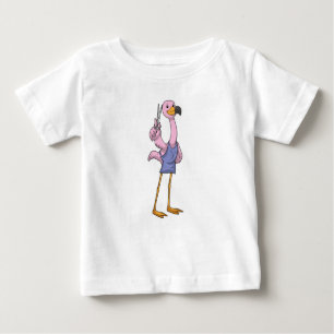 Camiseta Para Bebê Flamingo como Cabelo estilista com Tesoura