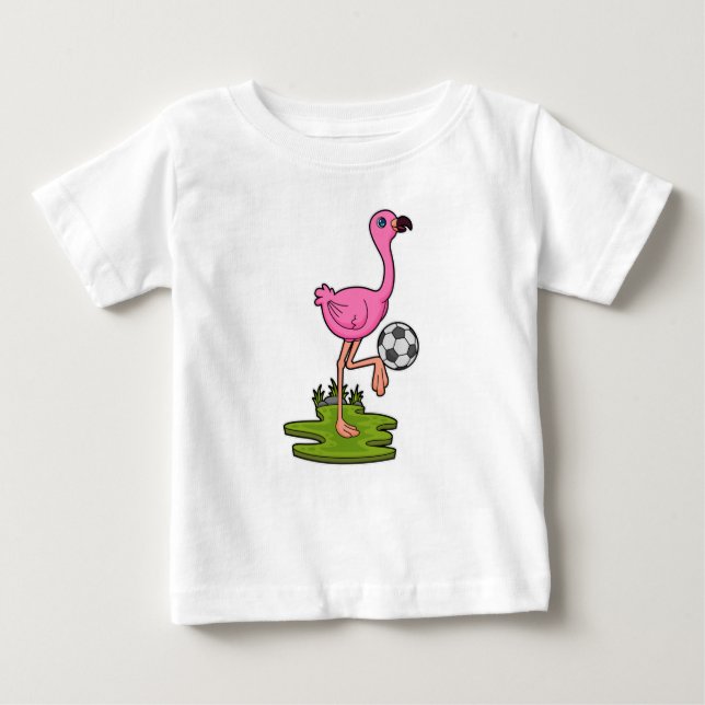 Camiseta Para Bebê Flamingo como jogador de futebol com futebol (Frente)