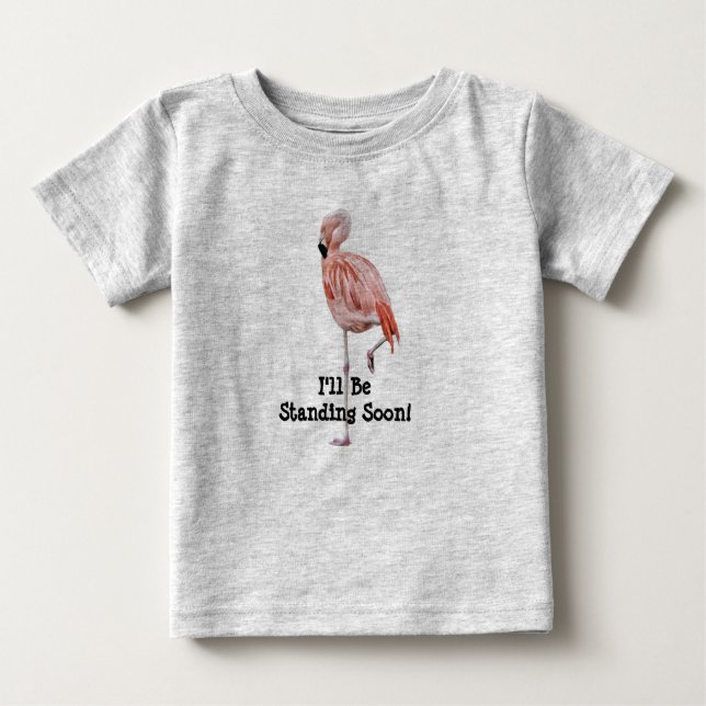 Camiseta Para Bebê Flamingo Em Breve (Frente)