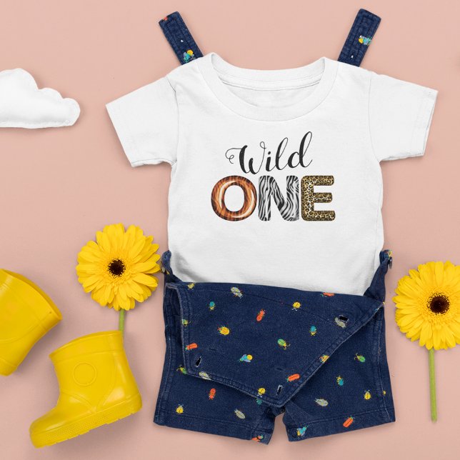Camiseta Para Bebê Fofa Fera de 1º Aniversário (Criador carregado)