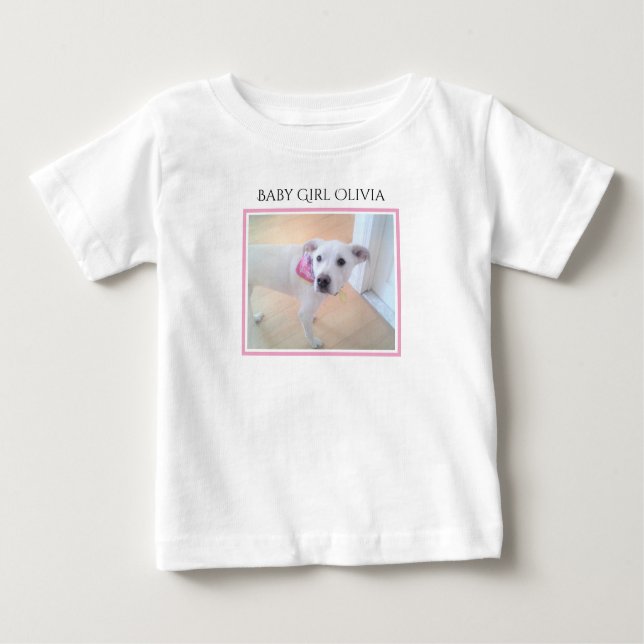 Camiseta Para Bebê Foto de Cachorro Pupado com Rosto Doce e Olhos Ros (Frente)
