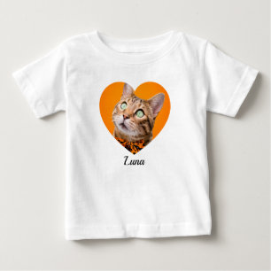 Camiseta Para Bebê Foto do nome e coração com tipografia moderna fofa