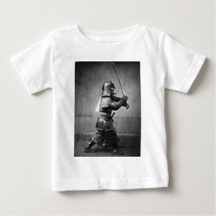 Camiseta Para Bebê Fotografia de um samurai C. 1860