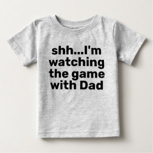 Camiseta Para Bebê Frase Engraçada Shh Ver o Jogo
