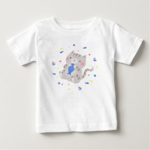 Camiseta Para Bebê Gatinho bonito com peixe na ilustração de verão