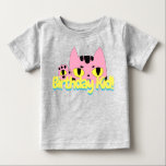 Camiseta Para Bebê Gato de Cartografia Rosa Rosa, de Birthday Kid Poc<br><div class="desc">Gato de Bolso de alienígena,  um Gato de Cartoon Rosa com um terceiro olho. Perfeito para o seu pequeno aniversariante!</div>