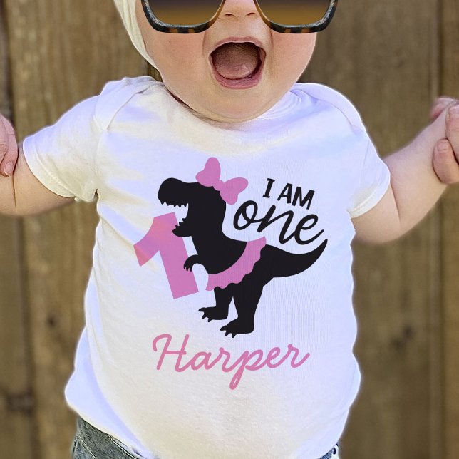 Camiseta Para Bebê Girl 1st Birthday Dinosaur with Tutu T-Shirt (Criador carregado)