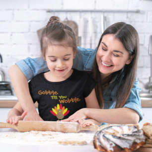 Camiseta Para Bebê Gobble Till You Wobble