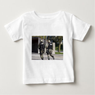 CAMISETA PARA BEBÊ GOLPE
