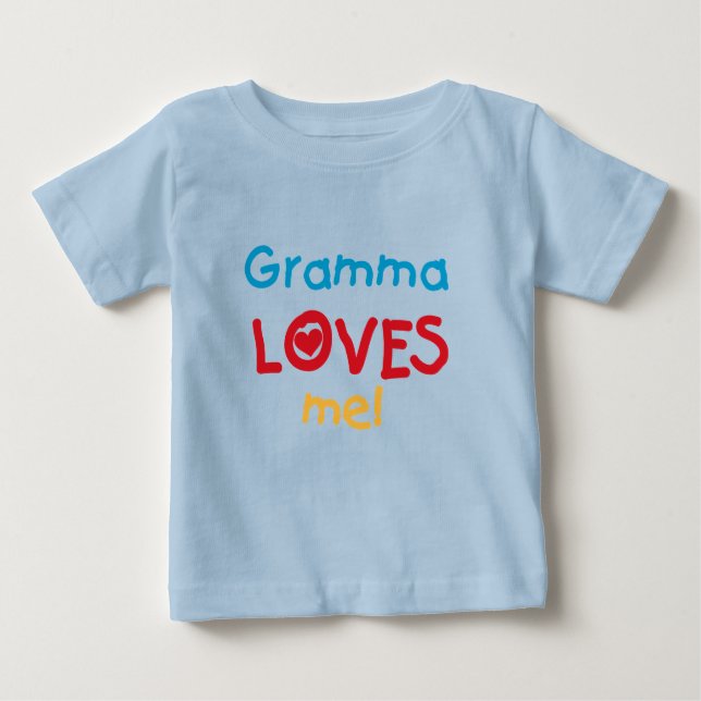 Camiseta Para Bebê Gramma me ama T-shirts e presentes (Frente)