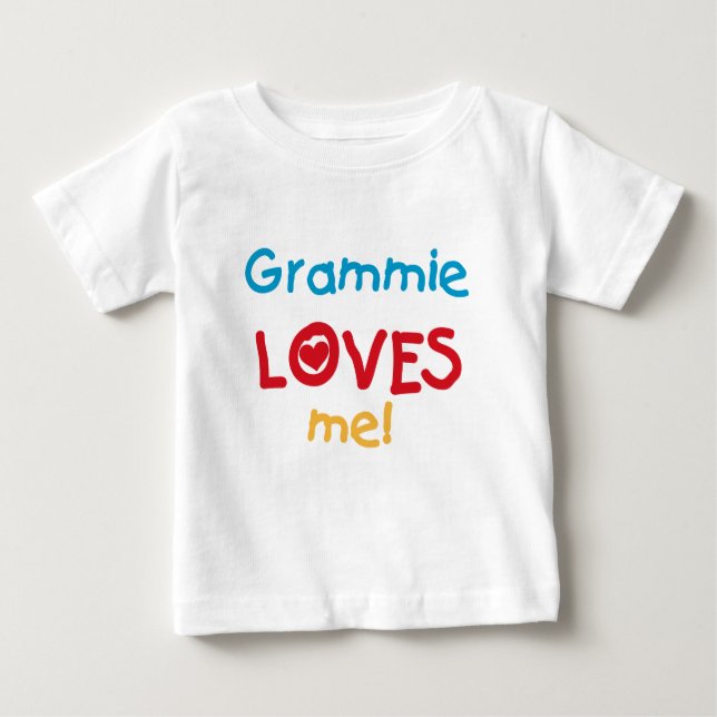 Camiseta Para Bebê Grammie ama-me t-shirt e presentes (Frente)