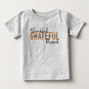 Camiseta Para Bebê Grata e Grata Abençoada Tipografia do Impressão Ch