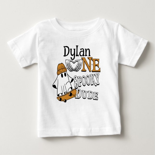 Camiseta Para Bebê Halloween White One Spooky Dude primeiro aniversar (Frente)