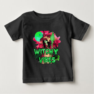Camiseta Para Bebê Halloween Witchy Vibes