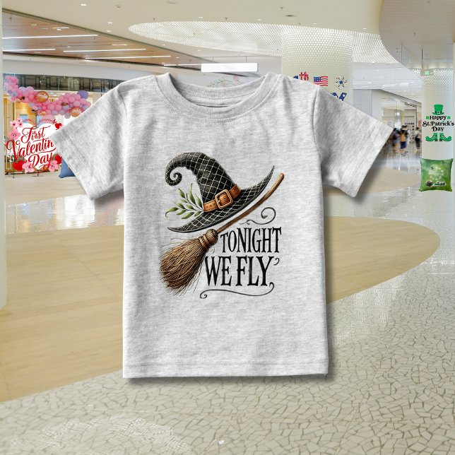 Camiseta Para Bebê Hoje à noite nós voamos no Halloween (Criador carregado)