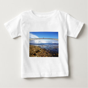 Camiseta Para Bebê Ilha de presentes de Skye