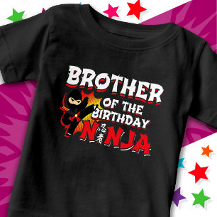 Camiseta Para Bebê Irmão do Ninja de Aniversário no Estilo de Quadrin