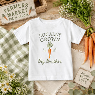 Camiseta Para Bebê Irmão Mais Velho Cenoura Localmente Cultivada para